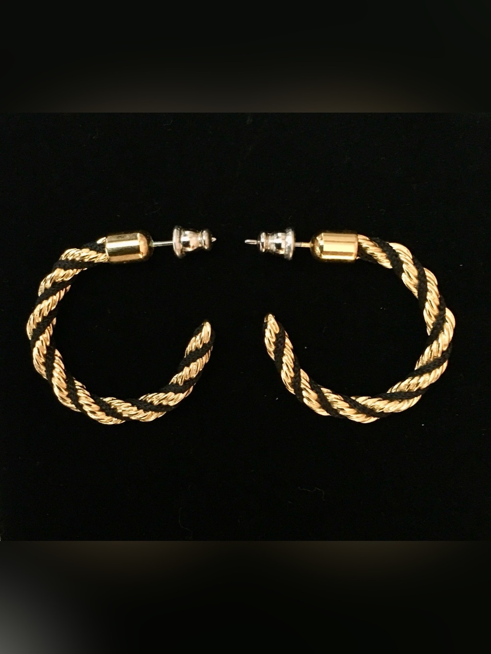 Vintage 80s Trifari Gold and Black Twisted Rope Hoop Pieced Earrings